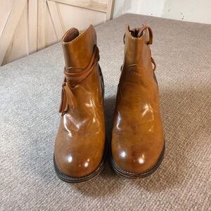 Ecco Women's Tan Leather Ankle Boots